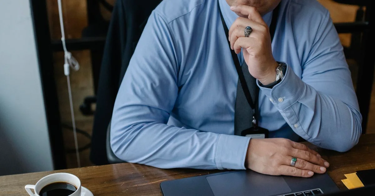 5 errores al contratar una página web (y cómo evitarlos)