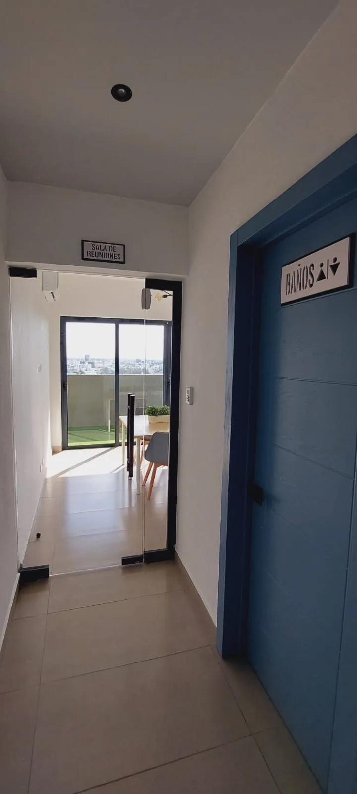 APARTAMENTO AMUEBLADO EN ALQUILER – EVARISTO MORALES, SANTO DOMINGO