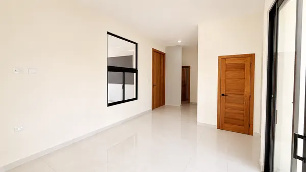 Casa en el Residencial Naime 3 - miniatura 10