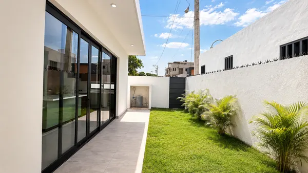 Casa en el Residencial Naime 3 - miniatura 11